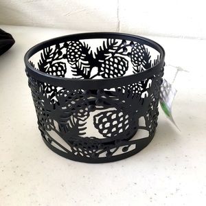 NWT Yankee candle topper